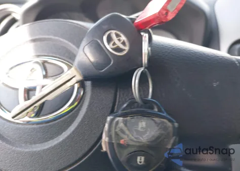 2007 Toyota Rav4 Sport from USA, damaged, VIN JTMBD32V175073995